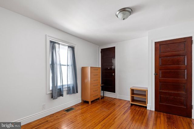 27 W REAMER AVE, Wilmington, DE 19804