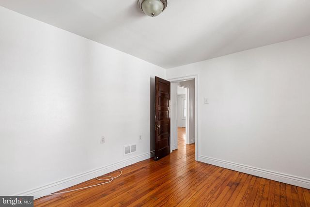 27 W REAMER AVE, Wilmington, DE 19804
