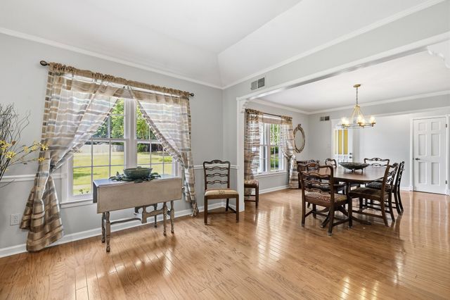 7941 ELM LEAF DR, Germantown, TN 38138