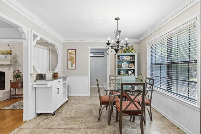 7941 ELM LEAF DR, Germantown, TN 38138