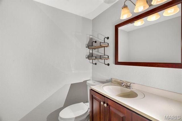 2873 Fairways Circle N, Unincorporated, MO 63303