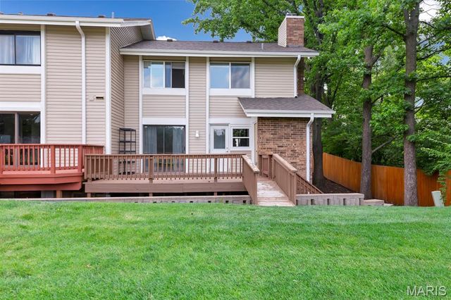 2873 Fairways Circle N, Unincorporated, MO 63303
