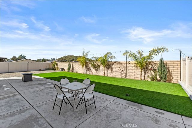 30342 Singer Lane, Menifee, CA 92584