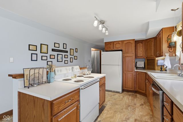 7735 W Shelby 350 S, Franklin, IN 46131