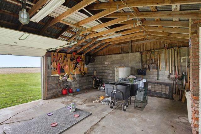 7735 W Shelby 350 S, Franklin, IN 46131