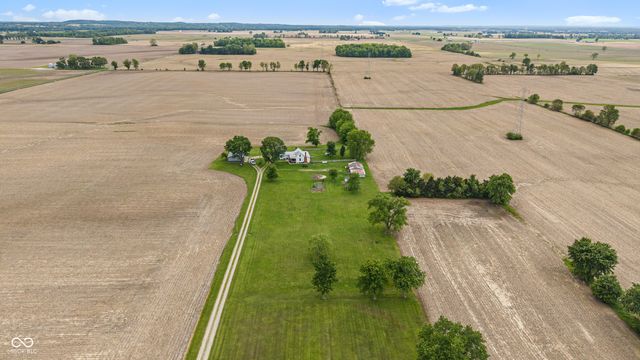 7735 W Shelby 350 S, Franklin, IN 46131