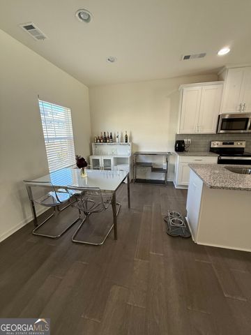 963 Society Circle SW, Atlanta, GA 30331