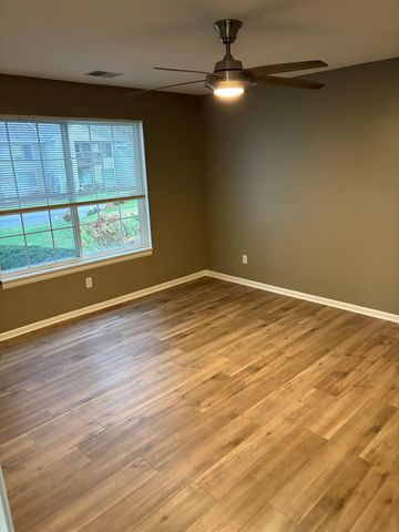219 Hunters Lane NE 3, Rockford, MI 49341