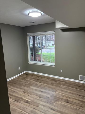 219 Hunters Lane NE 3, Rockford, MI 49341