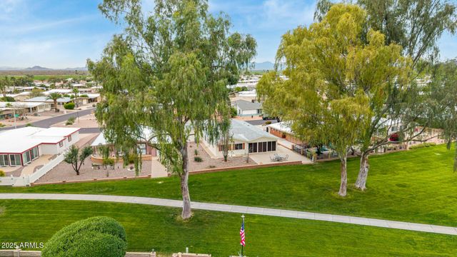 26603 S Lakeview Drive, Sun Lakes, AZ 85248