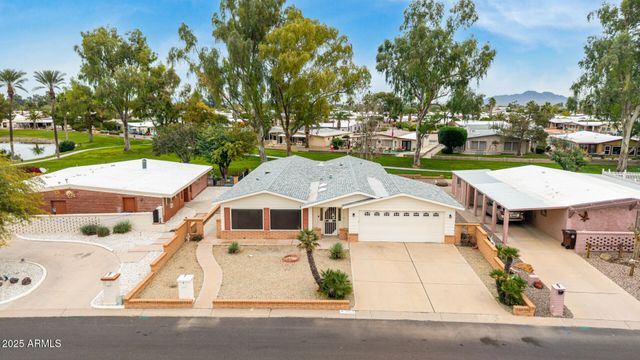 26603 S Lakeview Drive, Sun Lakes, AZ 85248