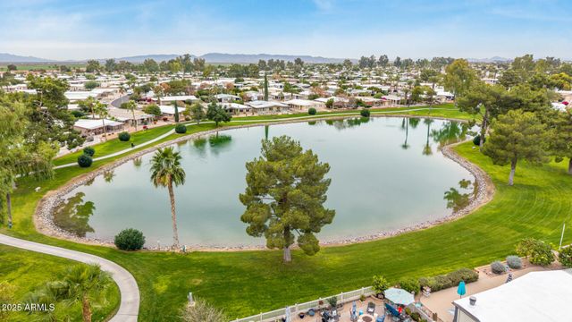 26603 S Lakeview Drive, Sun Lakes, AZ 85248