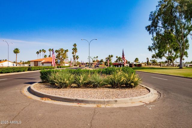 26603 S Lakeview Drive, Sun Lakes, AZ 85248