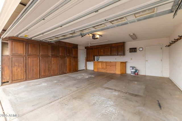 26603 S Lakeview Drive, Sun Lakes, AZ 85248