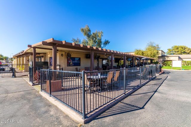 26603 S Lakeview Drive, Sun Lakes, AZ 85248