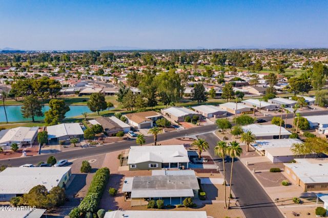 26603 S Lakeview Drive, Sun Lakes, AZ 85248