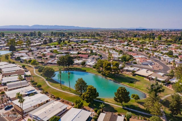 26603 S Lakeview Drive, Sun Lakes, AZ 85248