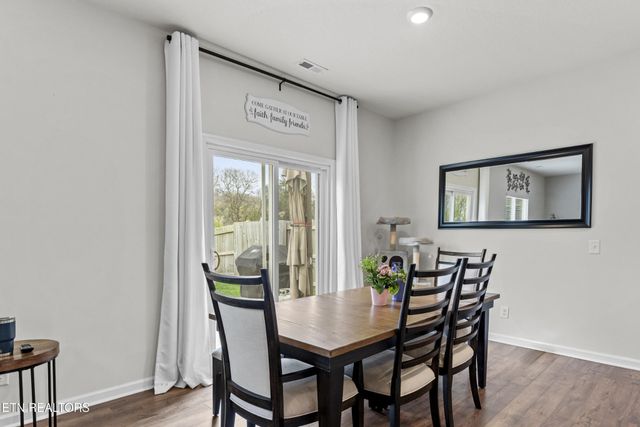 991 Hampton Place Circle, Loudon, TN 37774