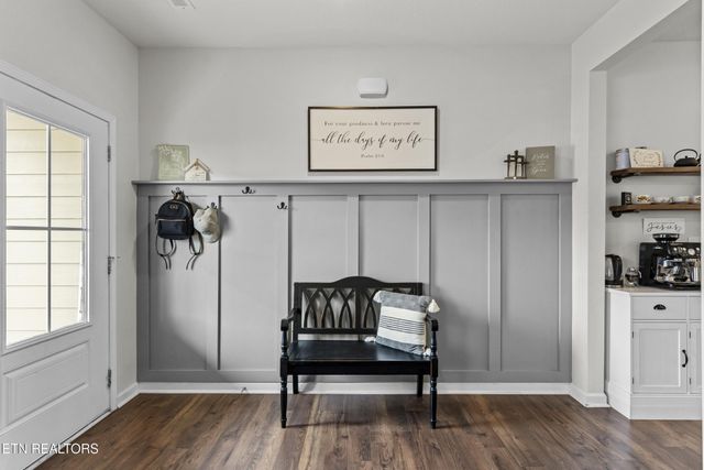 991 Hampton Place Circle, Loudon, TN 37774