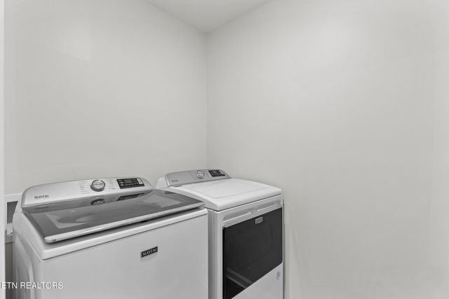 991 Hampton Place Circle, Loudon, TN 37774