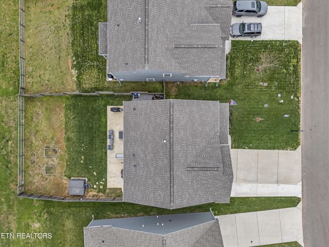 991 Hampton Place Circle, Loudon, TN 37774