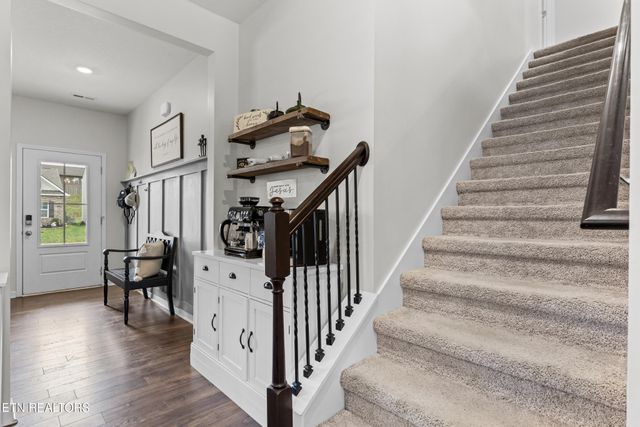 991 Hampton Place Circle, Loudon, TN 37774