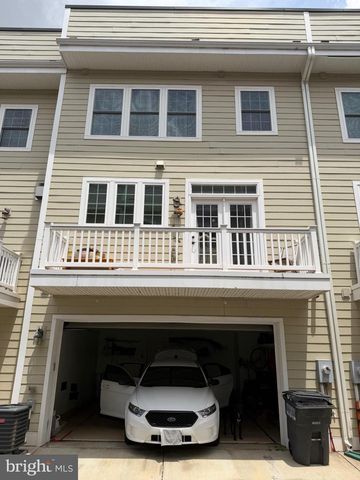 13697 NEIL ARMSTRONG AVE, Herndon, VA 20171