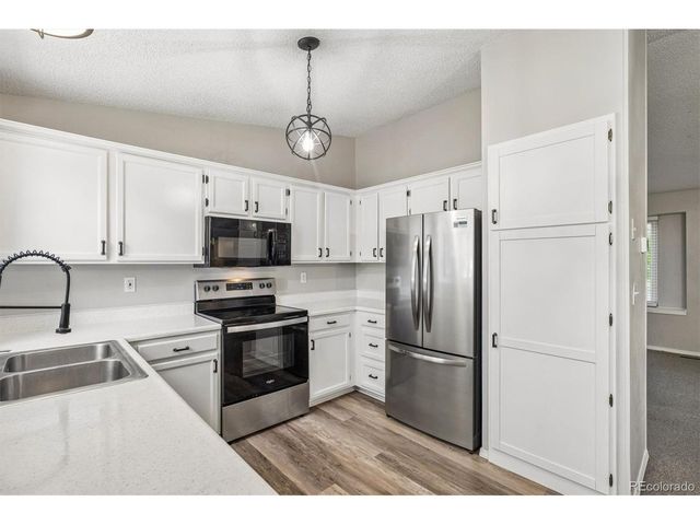 17611 Ponderosa Ave, Parker, CO 80134