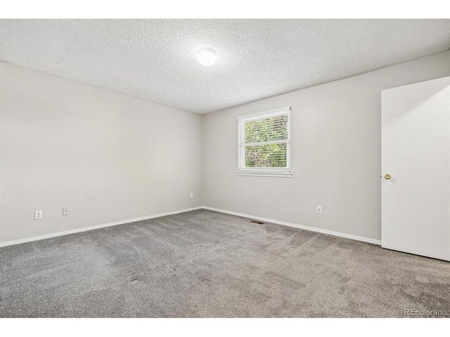 17611 Ponderosa Ave, Parker, CO 80134