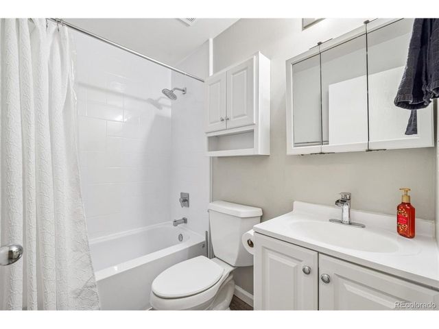 17611 Ponderosa Ave, Parker, CO 80134