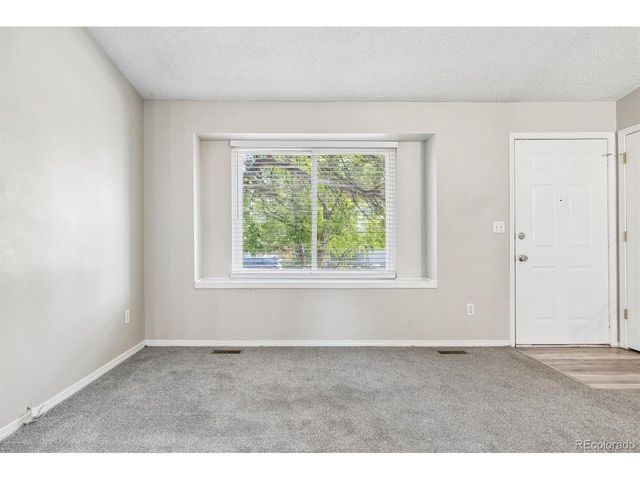 17611 Ponderosa Ave, Parker, CO 80134