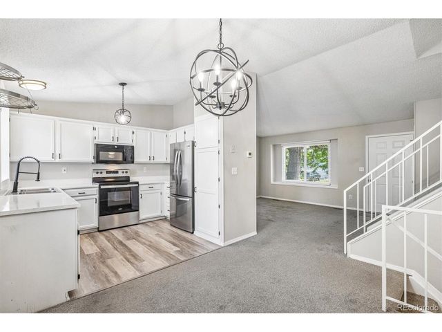 17611 Ponderosa Ave, Parker, CO 80134
