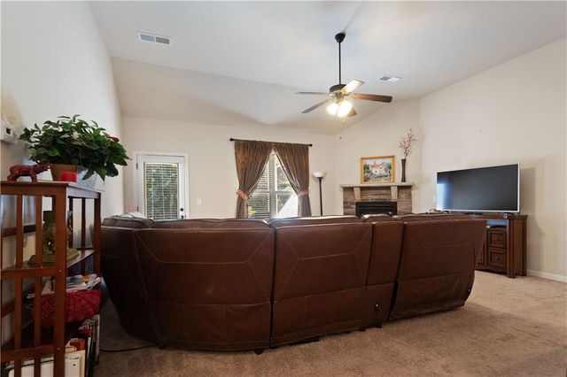 1332 Wild Rose SE Drive, Conyers, GA 30013