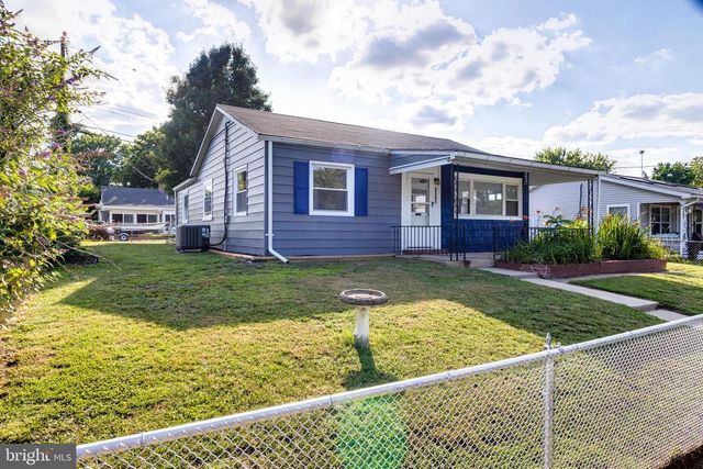 1318 WILSON POINT RD, Baltimore, MD 21220