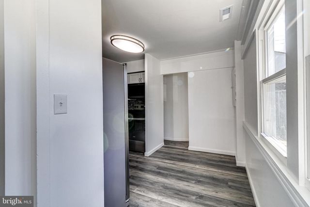 1318 WILSON POINT RD, Baltimore, MD 21220