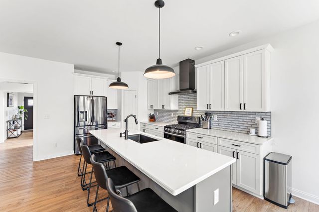 20 E 780 N, Lake Village, IN 46349