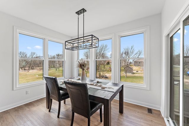 20 E 780 N, Lake Village, IN 46349