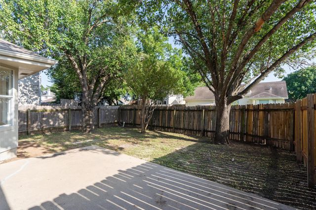 1123 Thackeray LN, Pflugerville, TX 78660