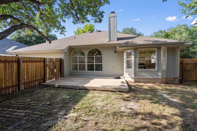 1123 Thackeray LN, Pflugerville, TX 78660