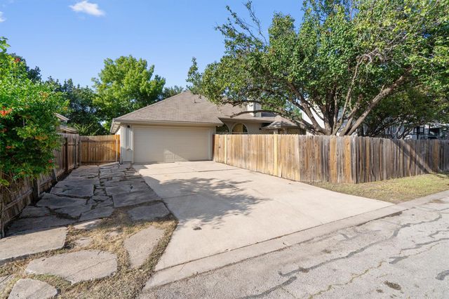 1123 Thackeray LN, Pflugerville, TX 78660