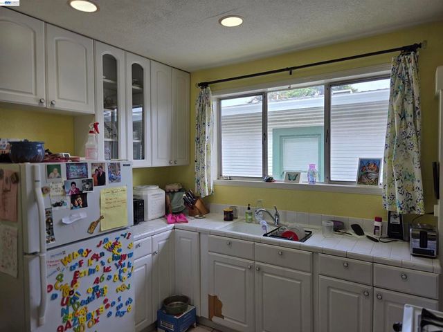 2457 61St Ave, Oakland, CA 94605