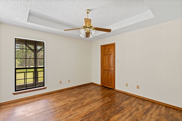 1604 Hollow Way Lane, Quinlan, TX 75474