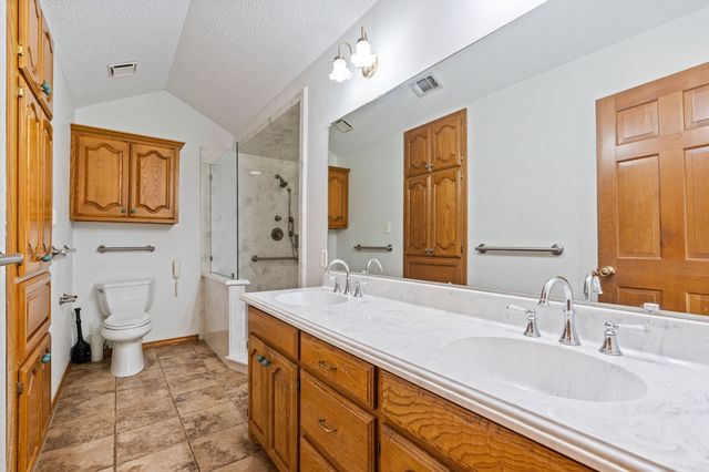1604 Hollow Way Lane, Quinlan, TX 75474