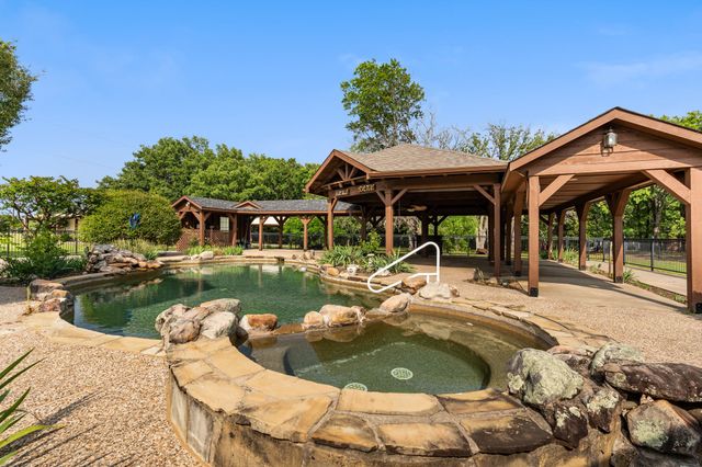 1604 Hollow Way Lane, Quinlan, TX 75474