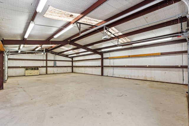 1604 Hollow Way Lane, Quinlan, TX 75474