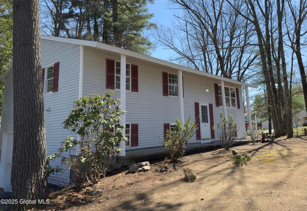 1 Orenda Spring Drive, Saratoga Springs, NY 12866