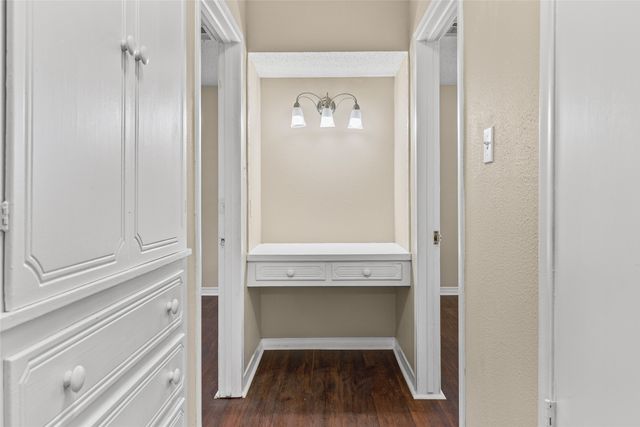 6305 Chapman Drive, Greenville, TX 75402