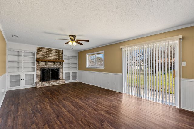 6305 Chapman Drive, Greenville, TX 75402