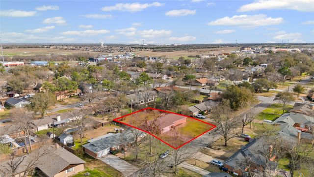 6305 Chapman Drive, Greenville, TX 75402