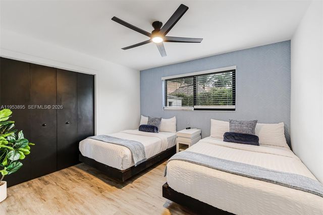 10870 SW 106th Ave, Miami, FL 33176